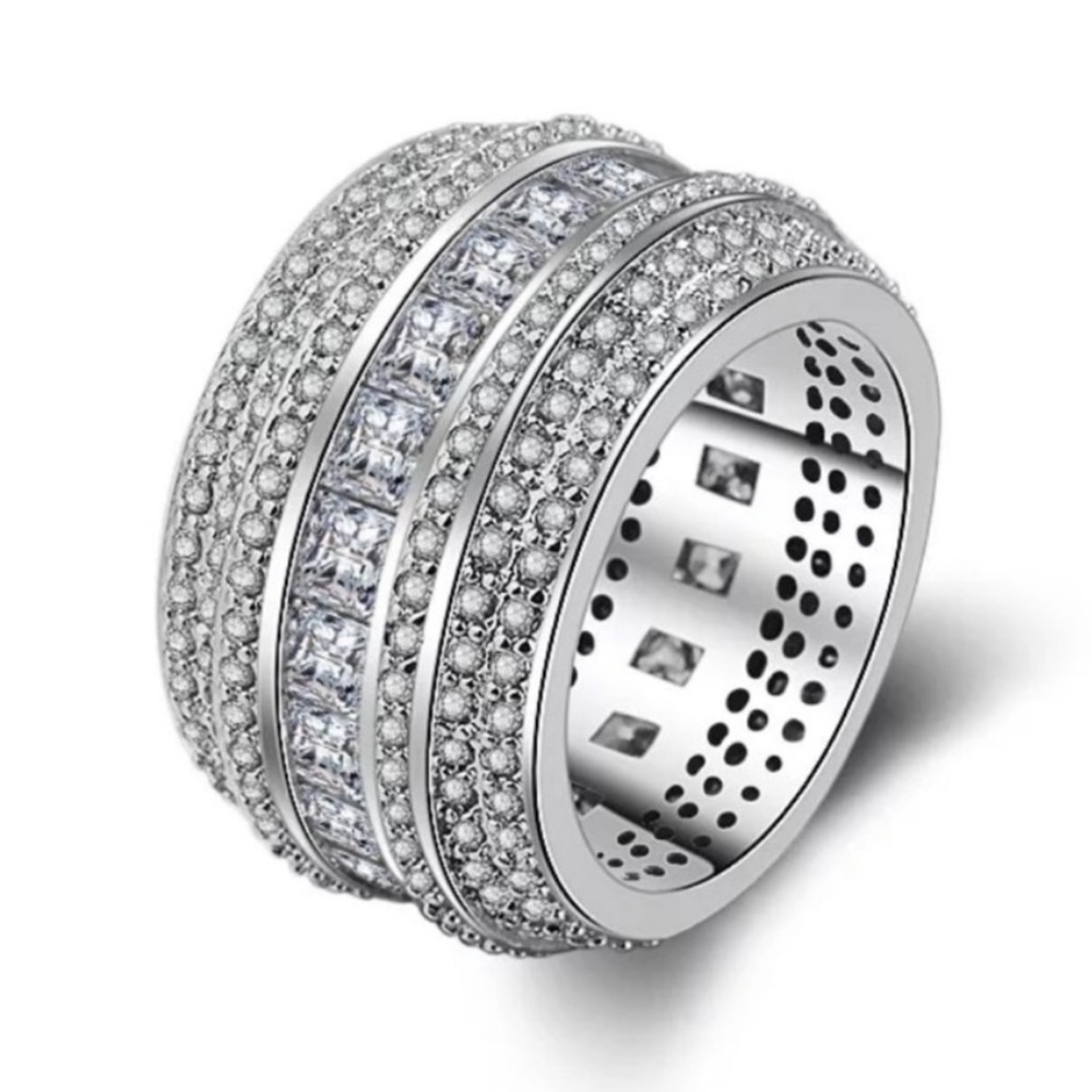 NEW 925 STERLING SILVER LUXURY DIAMOND RING, CUTE RING, SHINY RING. - Picture 3 of 5